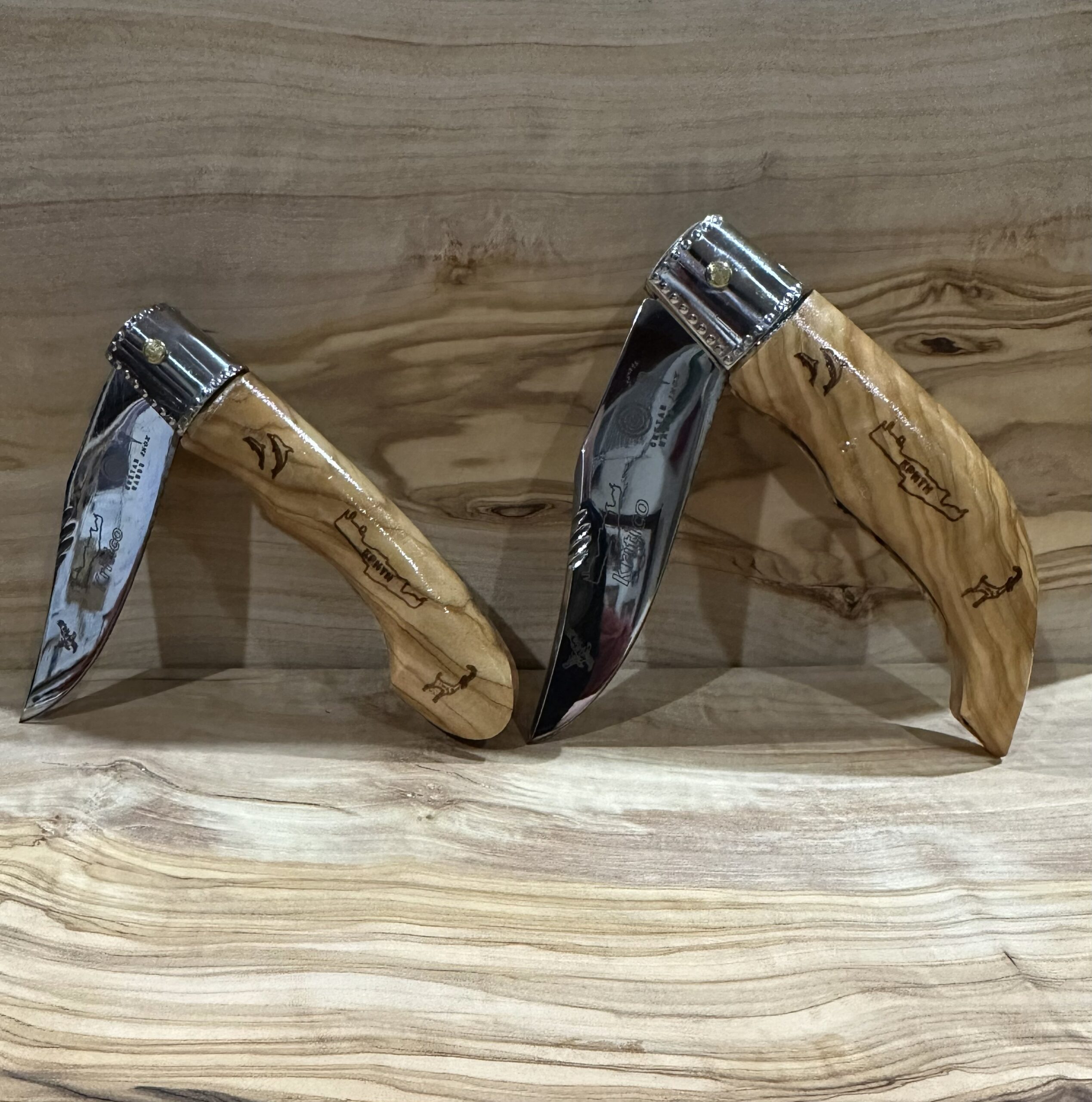 The Olivewood Folder